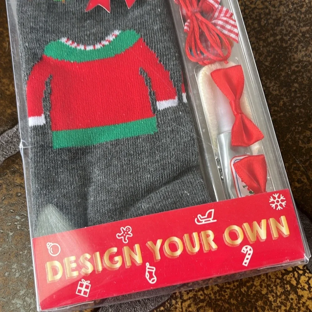 🛍 6 for $35 • NIB Soxland Design Your Own Real Ugly Christmas Socks
